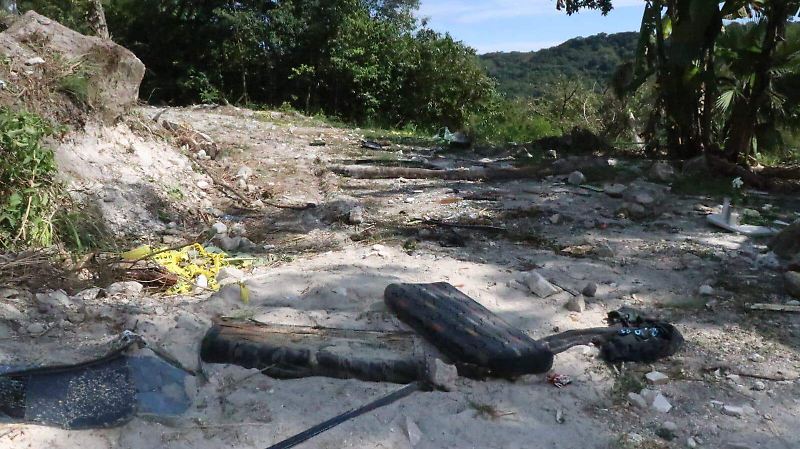 Restos del autobús Miradores tras accidente en Emiliano Zapata